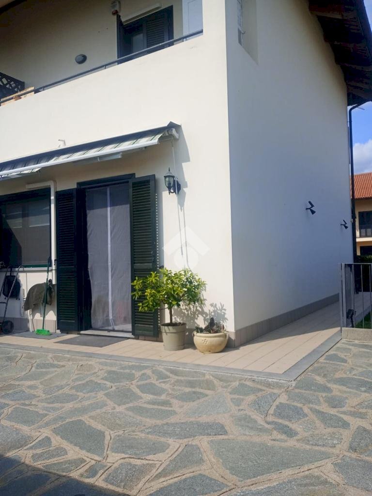 casa indipendente in vendita ad Ozegna