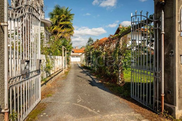 casa indipendente in vendita ad Ozegna