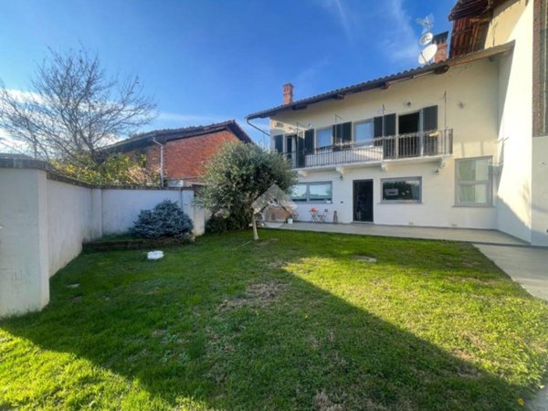 casa indipendente in vendita ad Ozegna