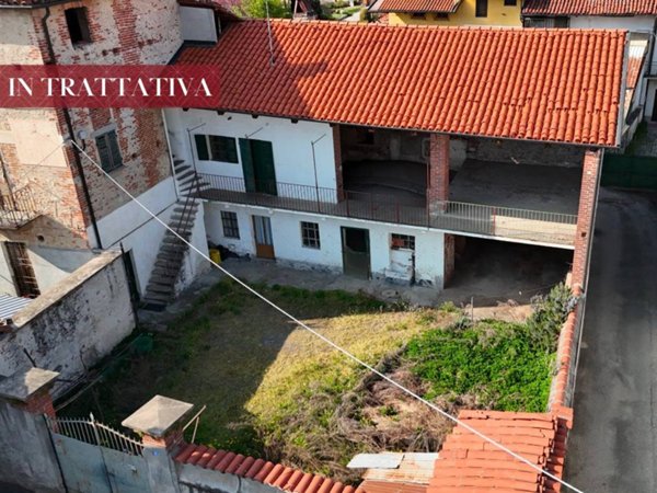 casa indipendente in vendita ad Ozegna