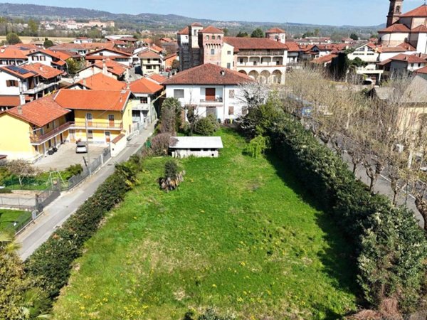 casa indipendente in vendita ad Ozegna