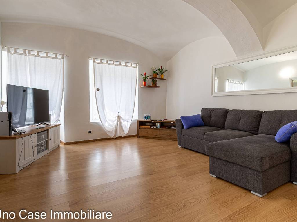 casa indipendente in vendita a Palazzo Canavese
