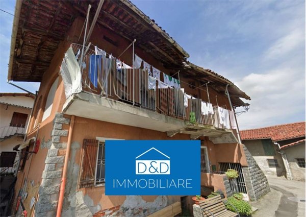 casa indipendente in vendita a Palazzo Canavese