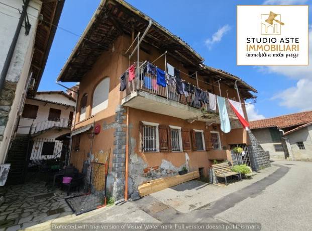 casa indipendente in vendita a Palazzo Canavese