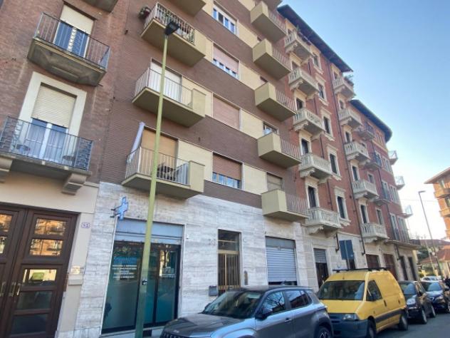 negozio in vendita a Parella