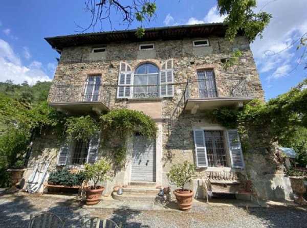 casa indipendente in vendita a Parella