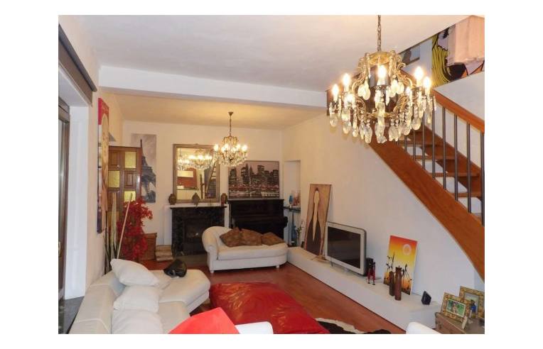 casa indipendente in vendita a Parella