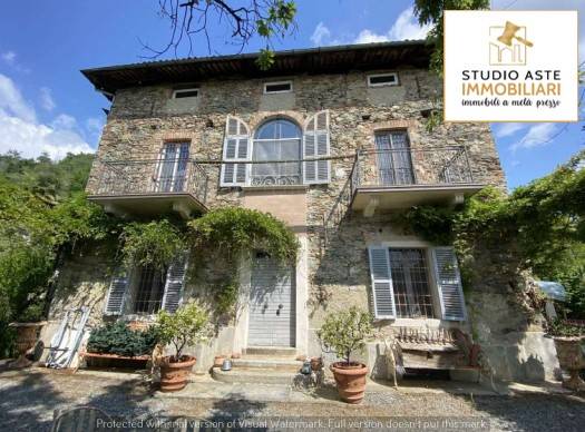 casa indipendente in vendita a Parella