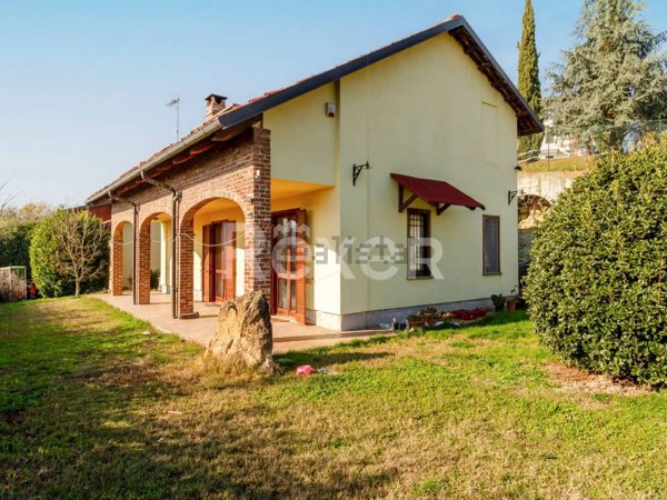 casa indipendente in vendita a Pavarolo