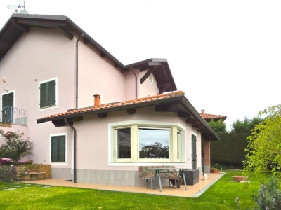 casa indipendente in vendita a Pavarolo