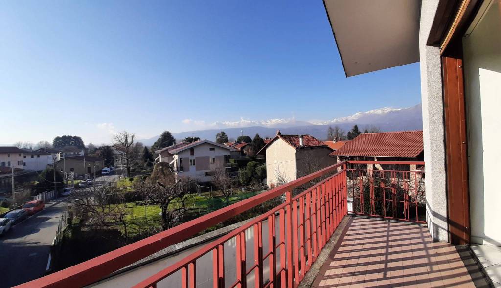 appartamento in vendita a Pavone Canavese