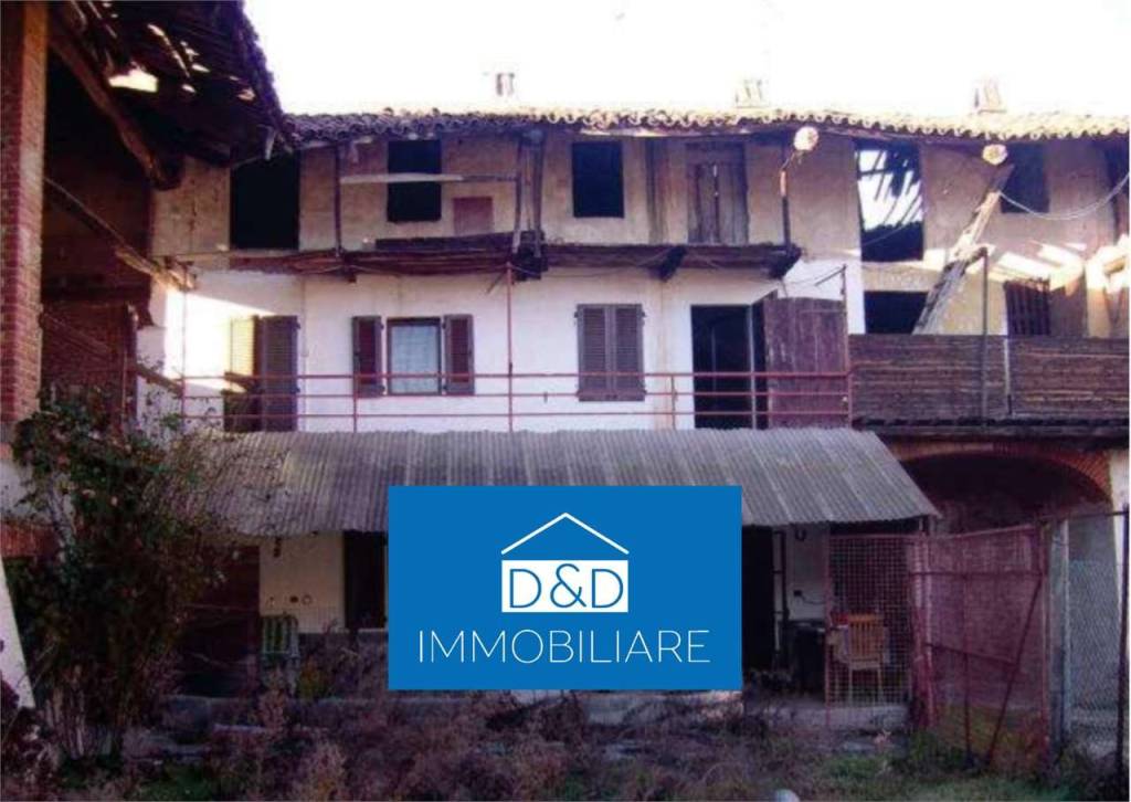 casale in vendita a Pavone Canavese