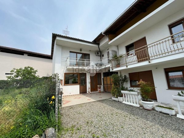 appartamento in vendita a Pavone Canavese