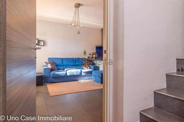 casa semindipendente in vendita a Pavone Canavese