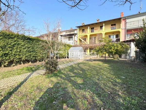 casa indipendente in vendita a Pavone Canavese