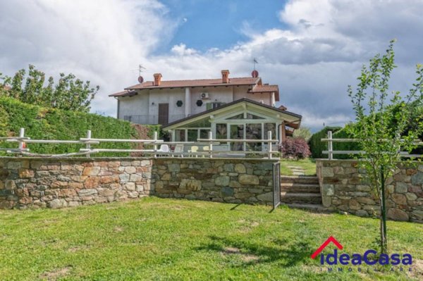 casa indipendente in vendita a Pavone Canavese