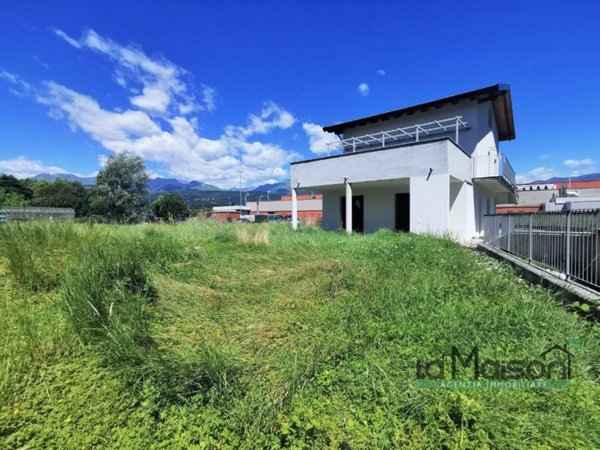 casa indipendente in vendita a Pavone Canavese