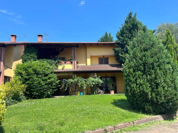 casa indipendente in vendita a Pavone Canavese