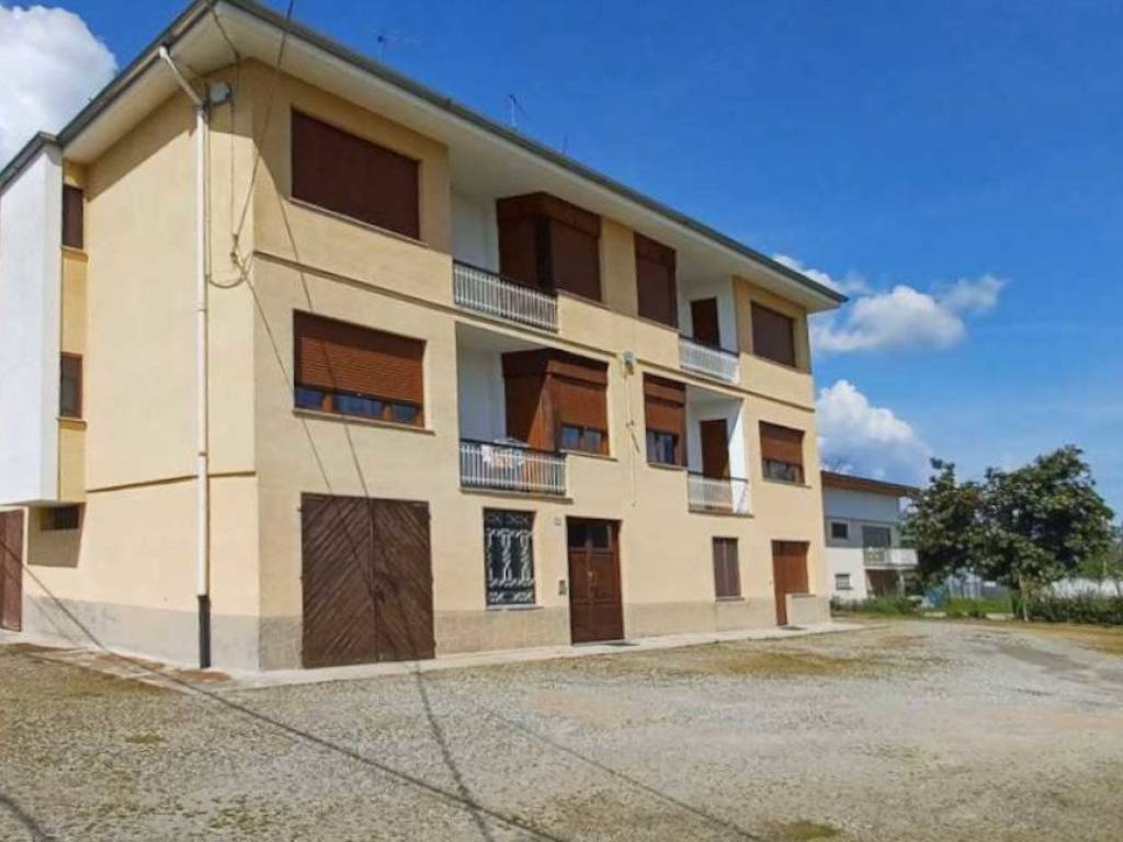 appartamento in vendita a Pavone Canavese