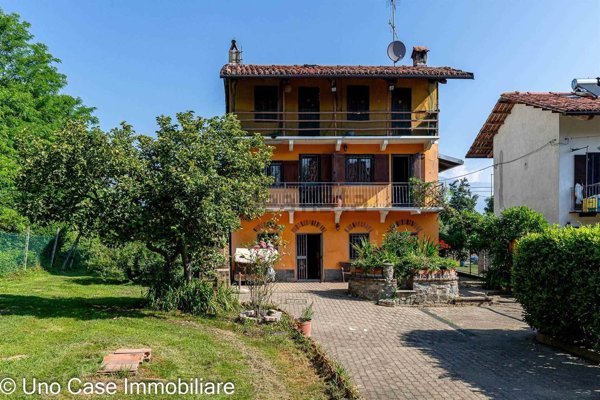 casa indipendente in vendita a Pavone Canavese
