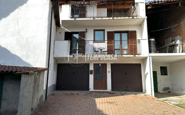 casa indipendente in vendita a Pavone Canavese