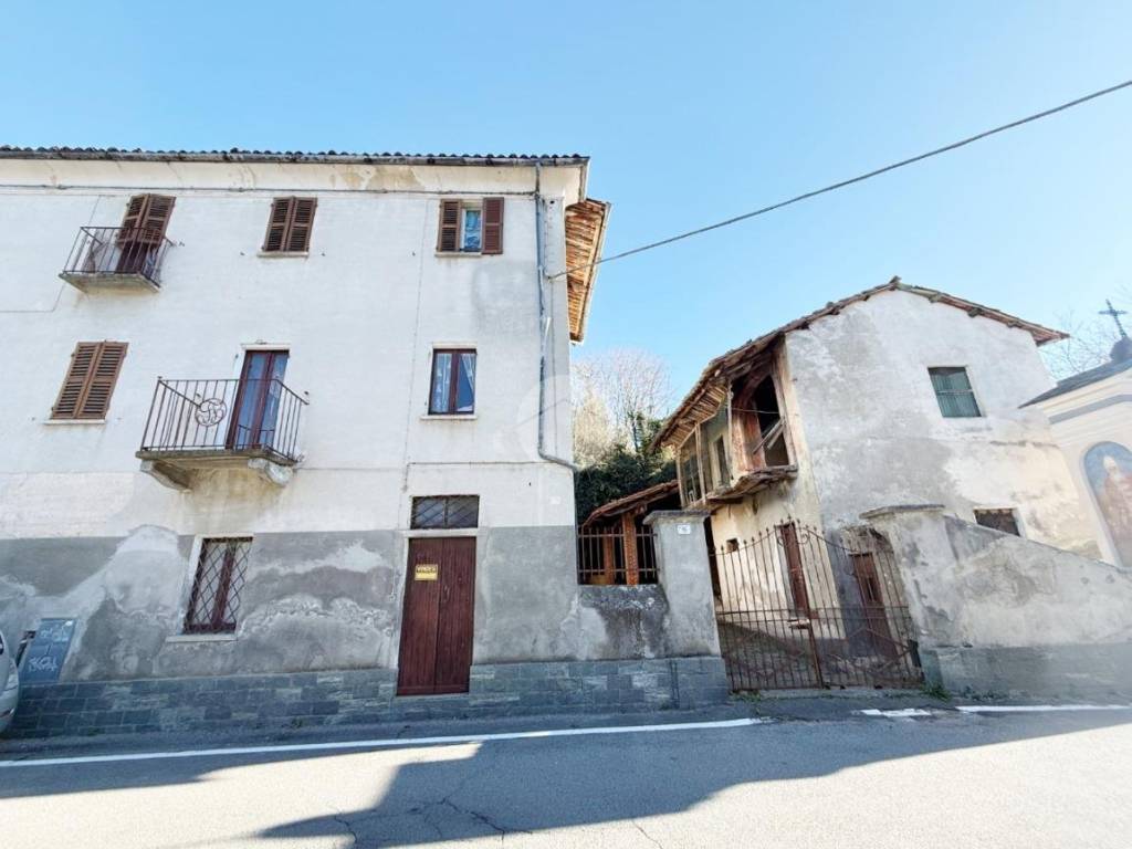casa indipendente in vendita a Pavone Canavese