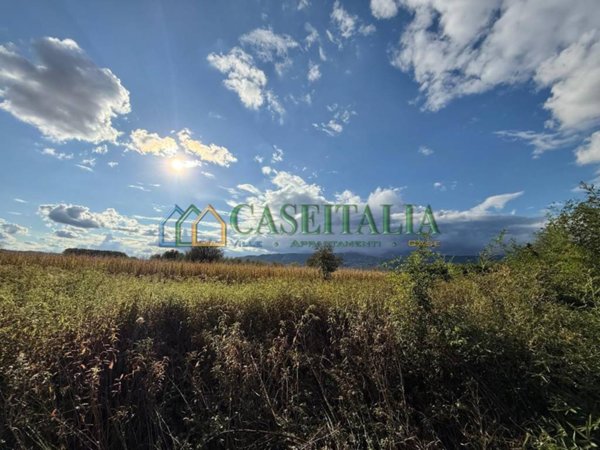 terreno edificabile in vendita a Pavone Canavese
