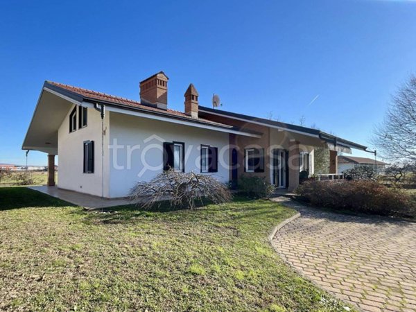 casa indipendente in vendita a Pavone Canavese