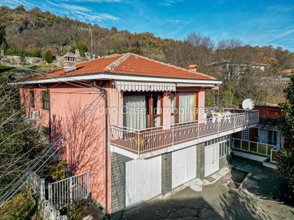 casa indipendente in vendita a Pavone Canavese