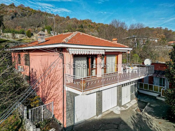 casa indipendente in vendita a Pavone Canavese