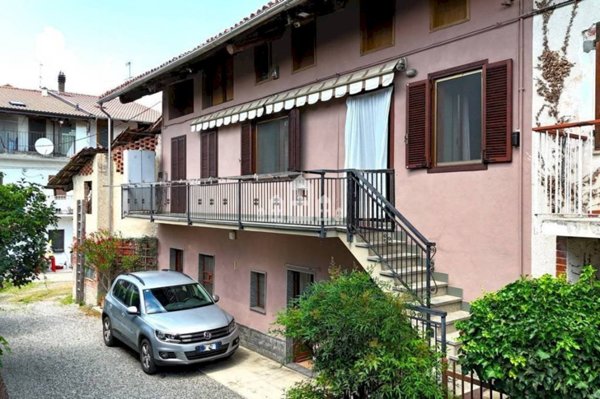 casa indipendente in vendita a Pavone Canavese
