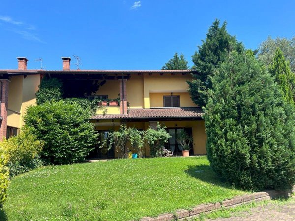 casa indipendente in vendita a Pavone Canavese
