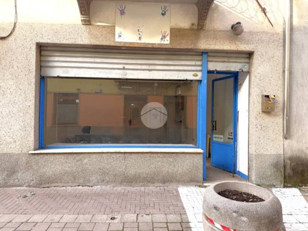negozio in vendita a Pavone Canavese