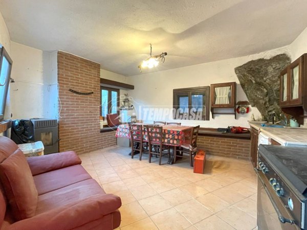 casa indipendente in vendita a Pavone Canavese