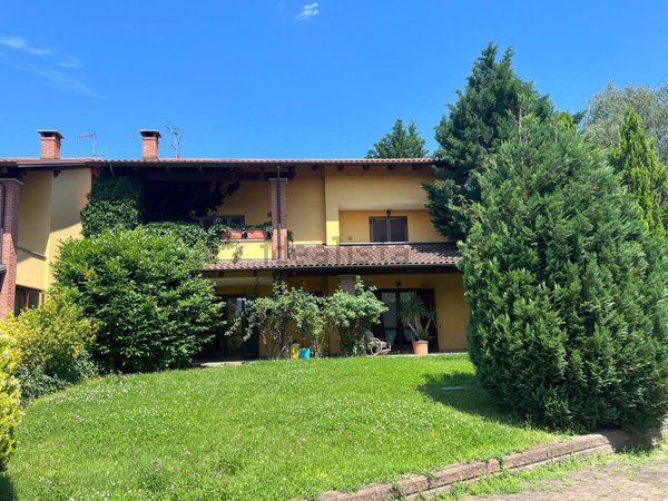 casa indipendente in vendita a Pavone Canavese
