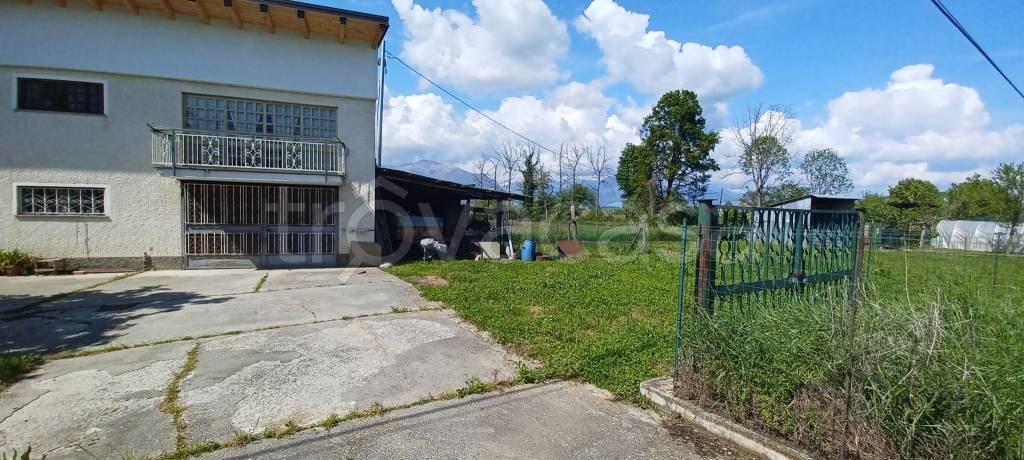 appartamento in vendita a Pavone Canavese