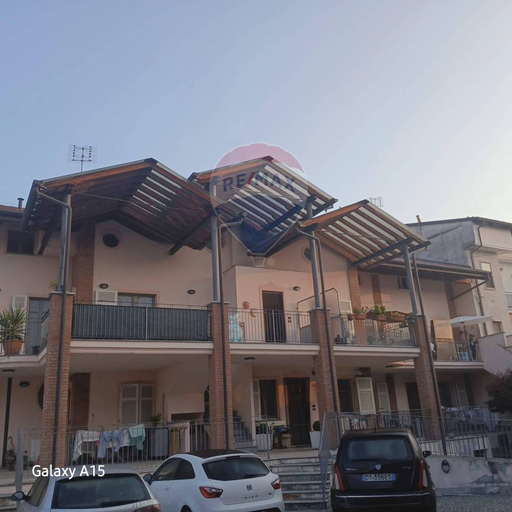 casa indipendente in vendita a Pavone Canavese