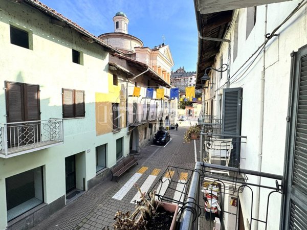 casa indipendente in vendita a Pavone Canavese