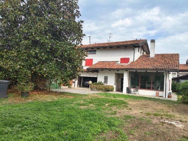 casa indipendente in vendita a Pavone Canavese