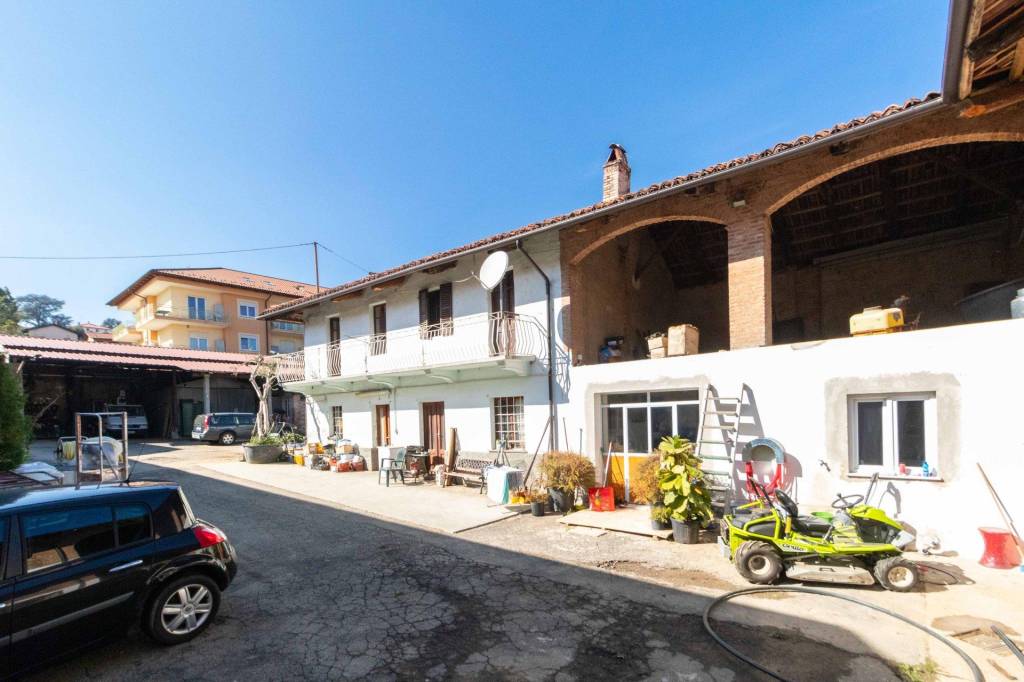 casa indipendente in vendita a Pecetto Torinese