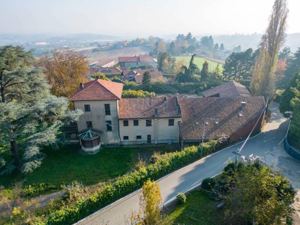 locale di sgombero in vendita a Pecetto Torinese