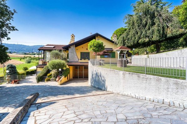 casa indipendente in vendita a Pecetto Torinese