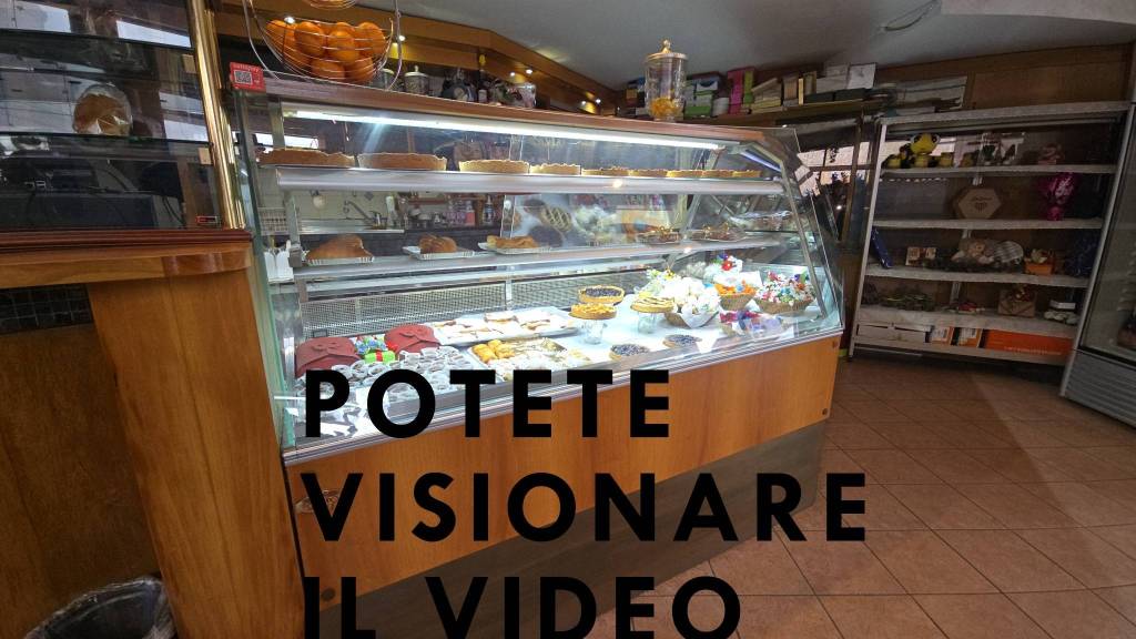 negozio in vendita a Pecetto Torinese