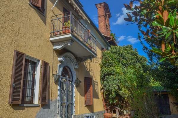 esavano in vendita a Pecetto Torinese