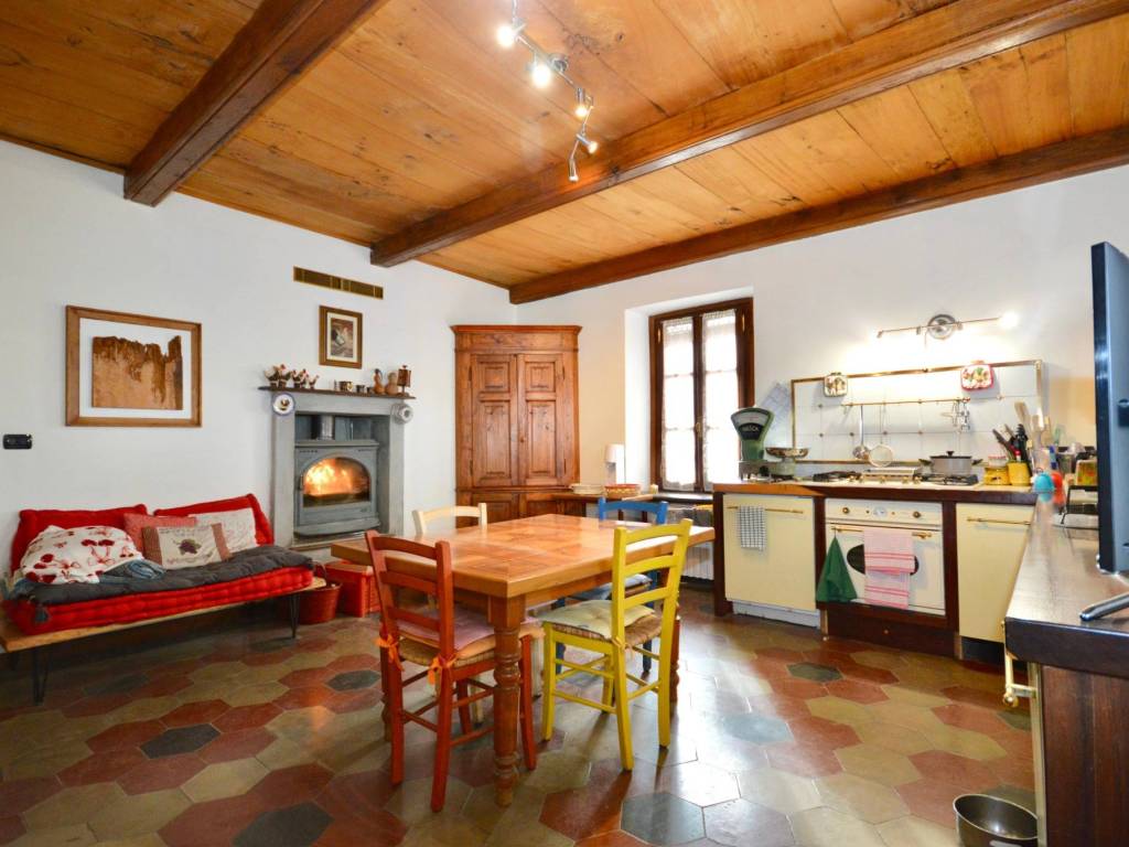 appartamento in vendita a Pecetto Torinese