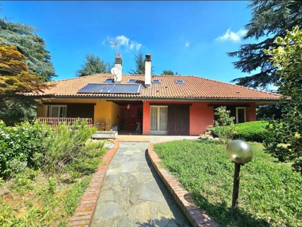 casa indipendente in vendita a Pecetto Torinese