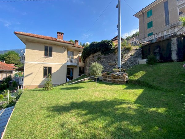 casa indipendente in vendita a Perosa Argentina