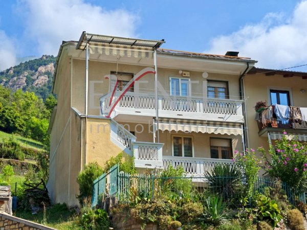 casa indipendente in vendita a Perosa Argentina