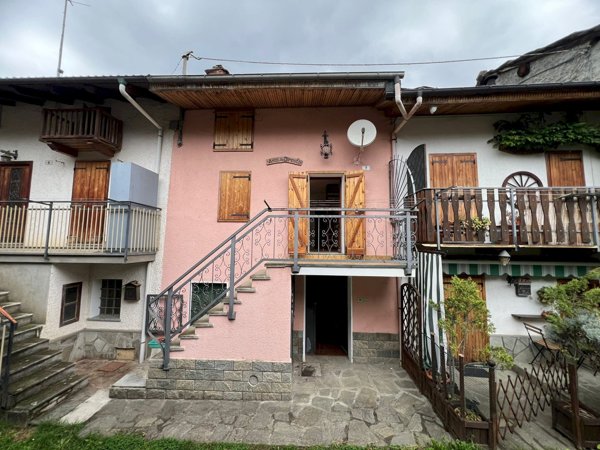 casa semindipendente in vendita a Perosa Argentina