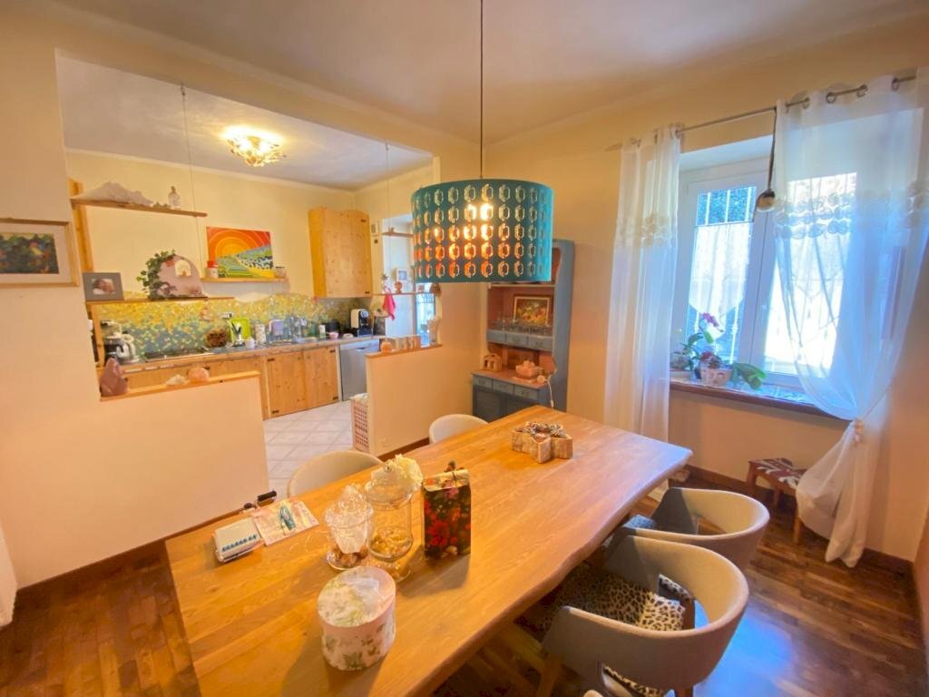 casa indipendente in vendita a Perosa Argentina
